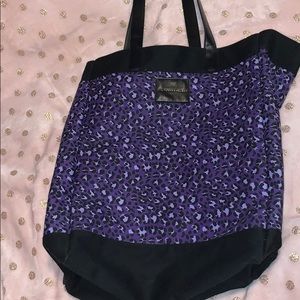New Victoria’s Secret Large cheeta Print Tote Bag